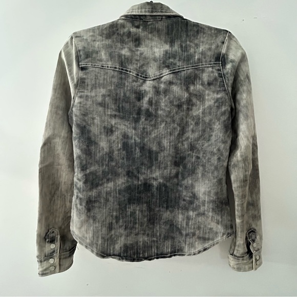 ChiQle - demin shirt -Small - Picture 10 of 16